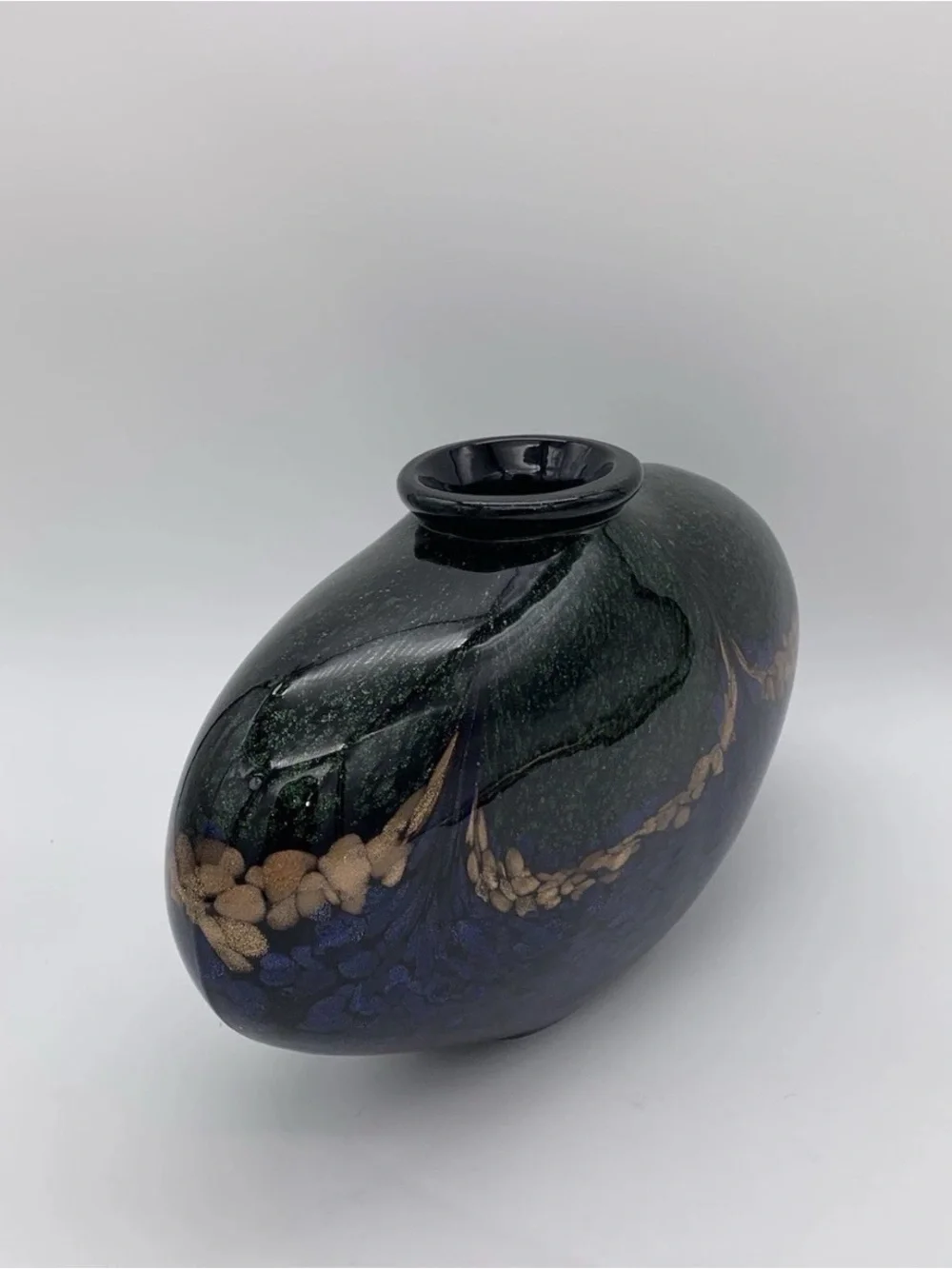 Dale Tiffany Style Heavy Squat Vase Mouth Blown Colorful Peacock Gold Accent